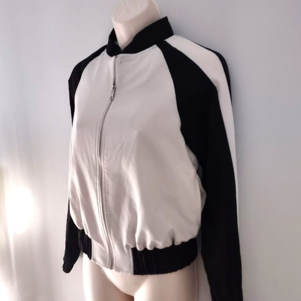 Shift Color Blocked Bomber Jacket - Picture 5 of 14